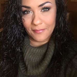 Meet your Posher, Marisol